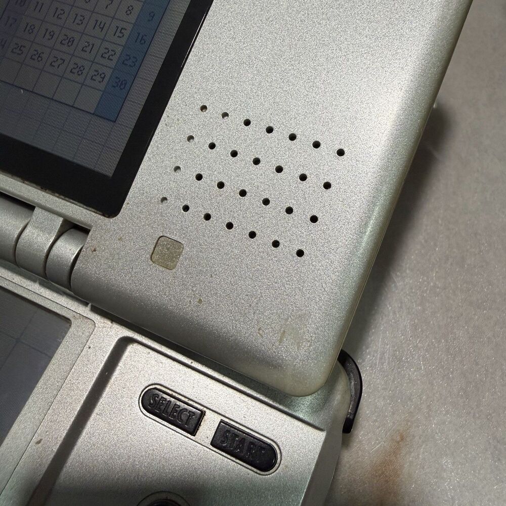 Nintendo DS Original Console NTR-001 Titanium Silver - Tested Works w/ Charger - Picture 9 of 13
